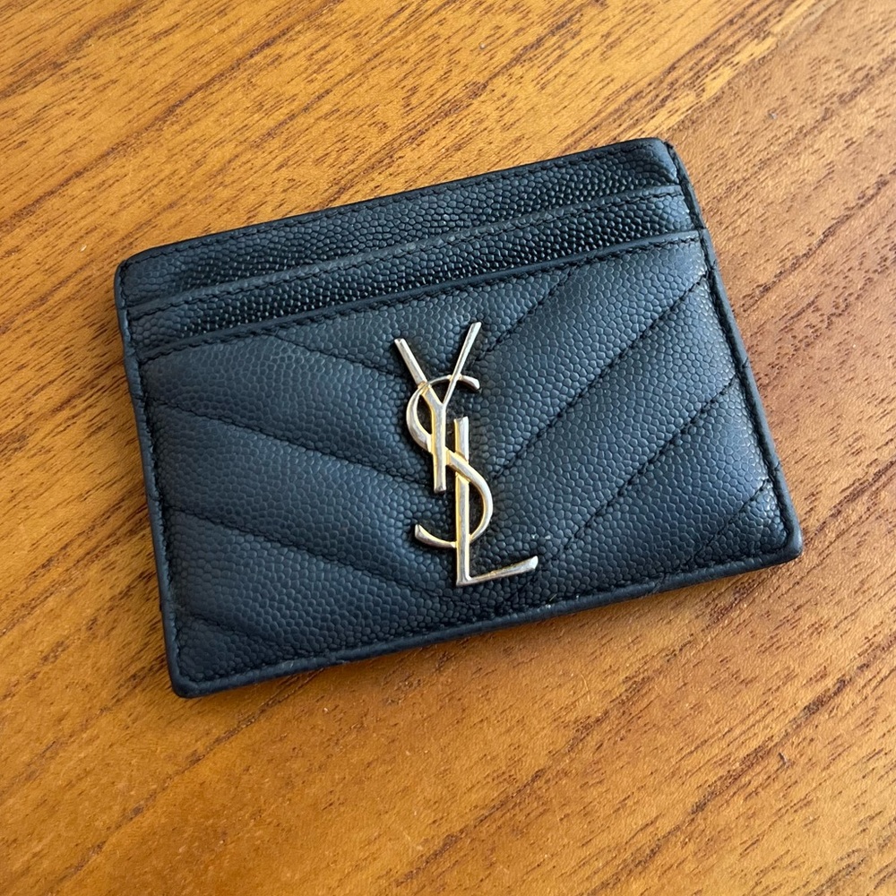Saint Laurent Monogram Quilted Leather Cardholder